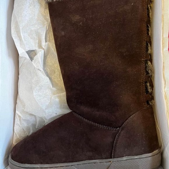 Brown Winter Boots - Picture 1 of 3